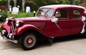 Finca El Lebrel, coche de época